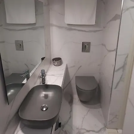 Apartment Nest For Rest